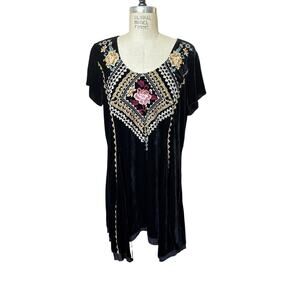 Johnny Was Velvet Embroidered Knee Length Black Dress Size Large